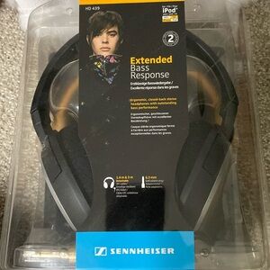 Never opened/NEW: HD 439 superior sound headphones